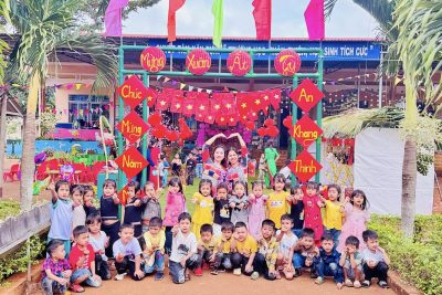 Cùng bé trải nghiệm “HỘI CHỢ XUÂN”